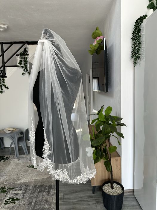 Voal ivory/bej scurt