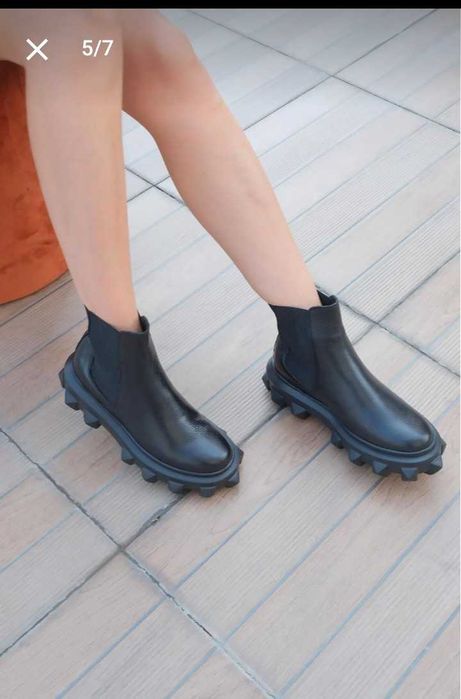 Нови черни боти обувки от естествена кожа ,номер 40