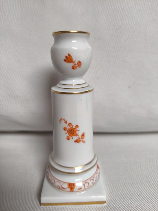 Продавам порцеланов античен свещник MEISSEN Уникален