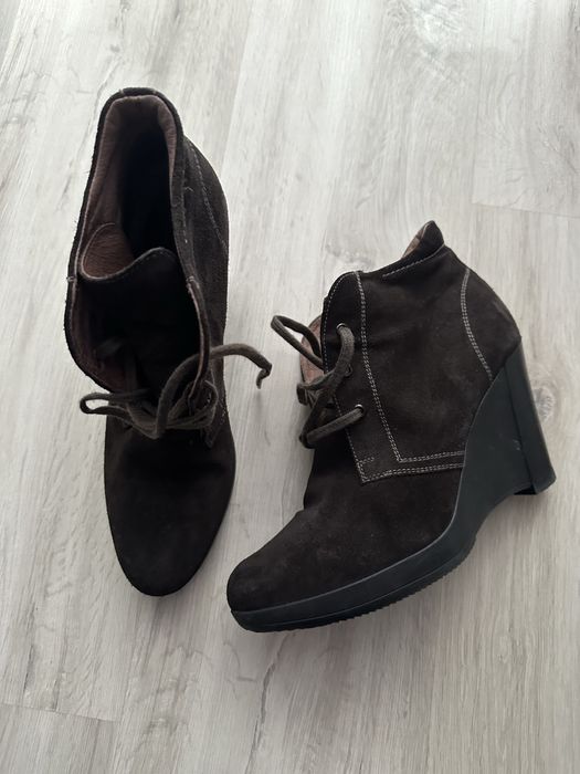 Ghetute piele nsturala Nero Giardini