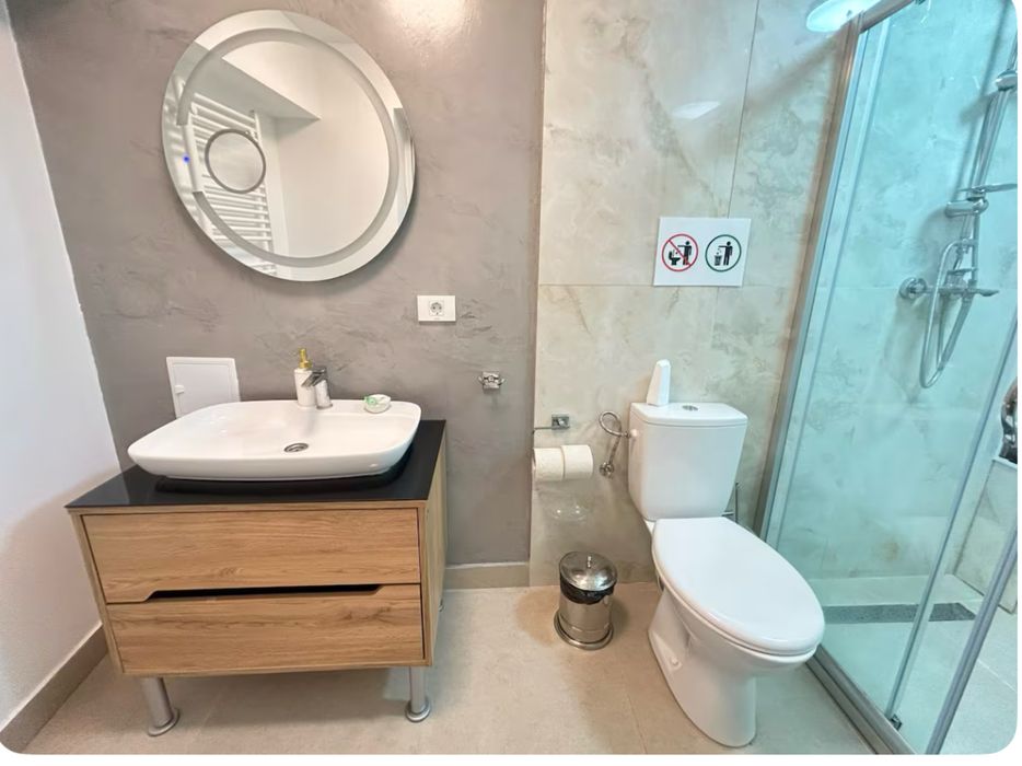 NONSTOP Regim Hotelier CENTRAL-langa parc Cismigiu