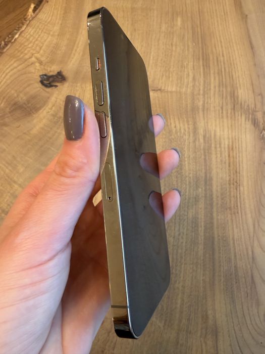 iPhone 13Pro 256 GB безупречен