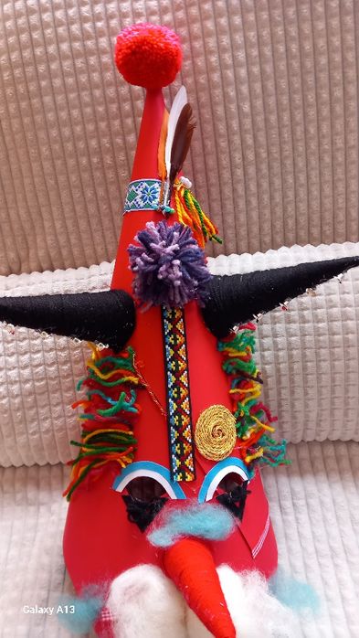 Предлагам кукерски маски