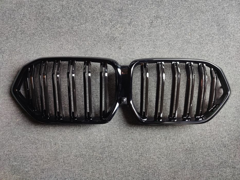 OFERTA Grile duble BMW X6 G06 negru lucios 2018-23 nari M