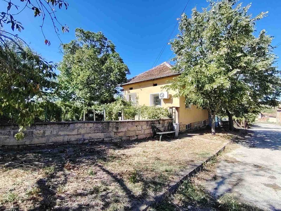 Продава се Къща в с. Староселци, Област Плевен - 170 кв.м за 177 €/кв.м - Снимка #11