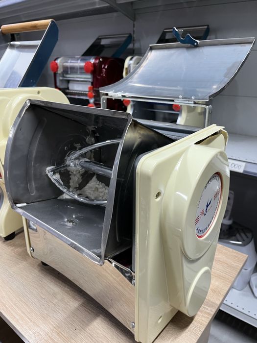 Тестомес 2 кг/Тестомес для полуфабрикатов