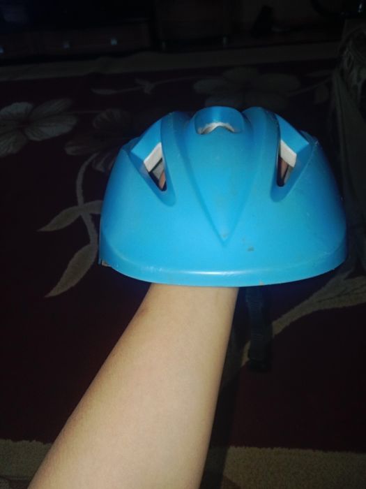 Продам шлем велосипедный