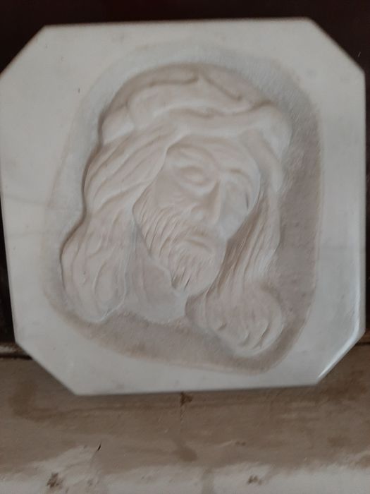 Скульптура Иисуса