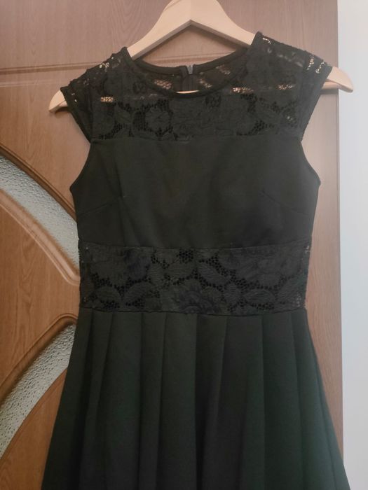 Rochiță neagră mărimea M