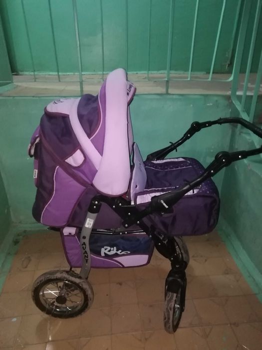 Продам детскую коляску