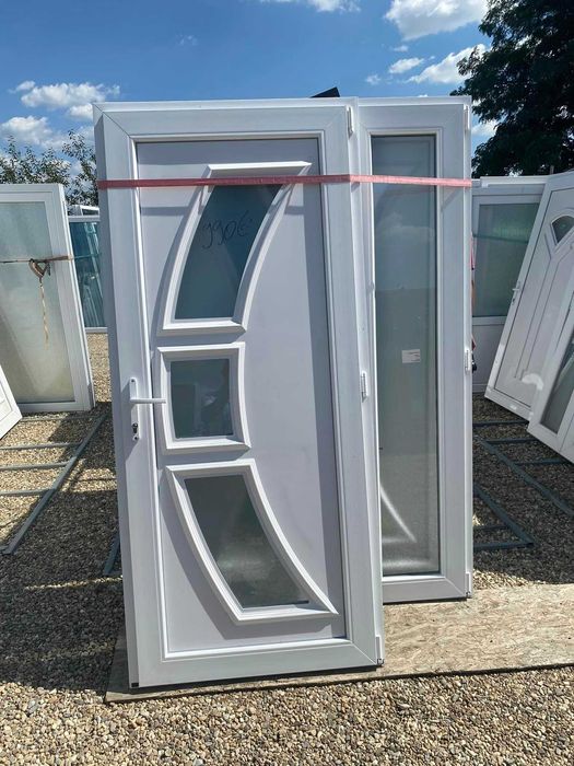 termopane usi cu model de la 1190 lei