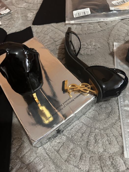 Pantofi lac cu toc marimea 38