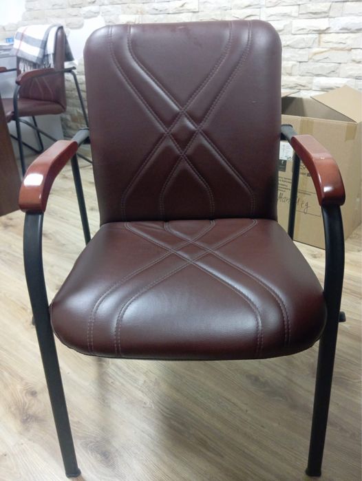 Стол и стол руководителя