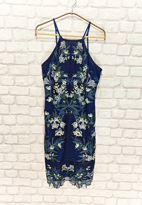 Karen Millen Дамска рокля флорална с бродерия размер UK12 / EU40 / М