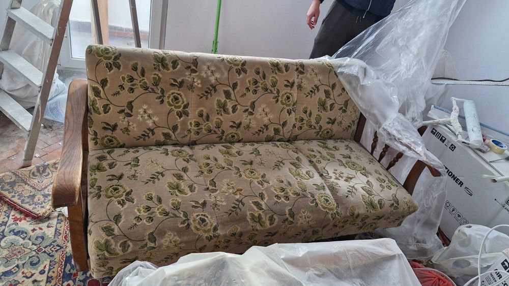 Подарявам дивани