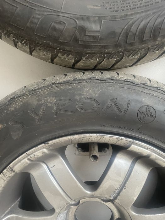 Set 4 roti jante + anvelope pentru suv