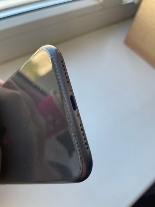 iPhone 11 64Gb в отличном состоянии