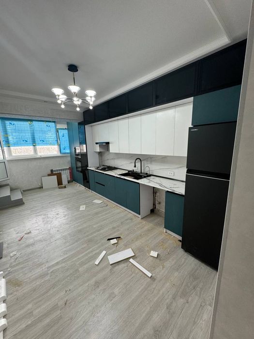 Кухонный мебель и мдф двери на заказ.