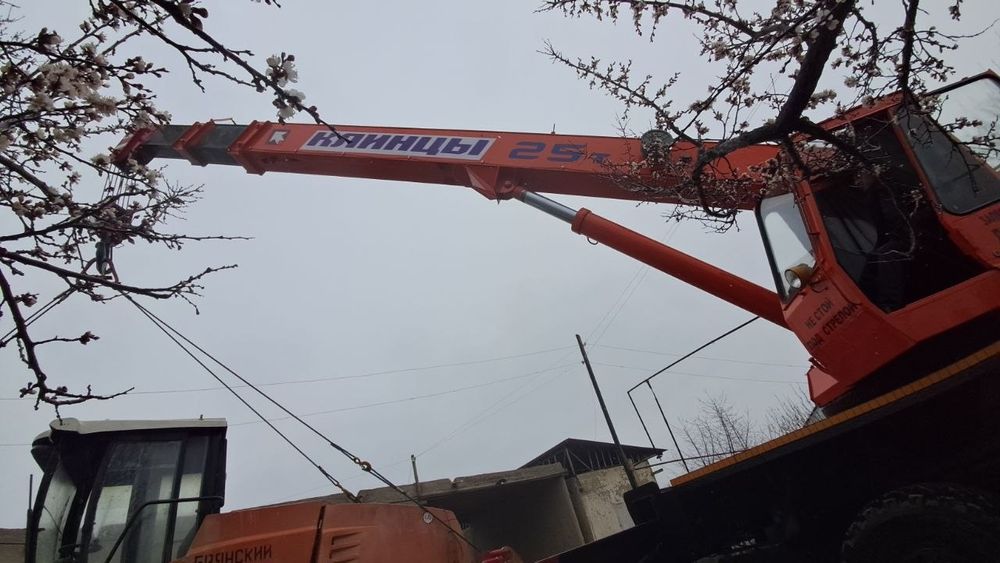 Avto kran vezdexot xizmati