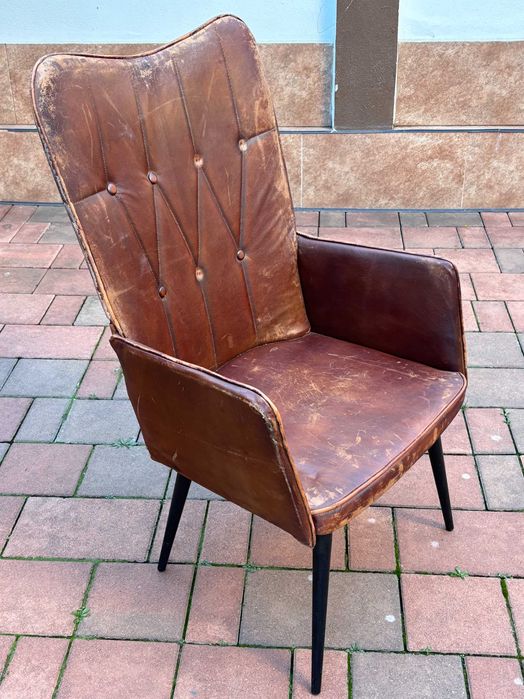 Vand Masa/Birou lemn masiv si Scaun din piele