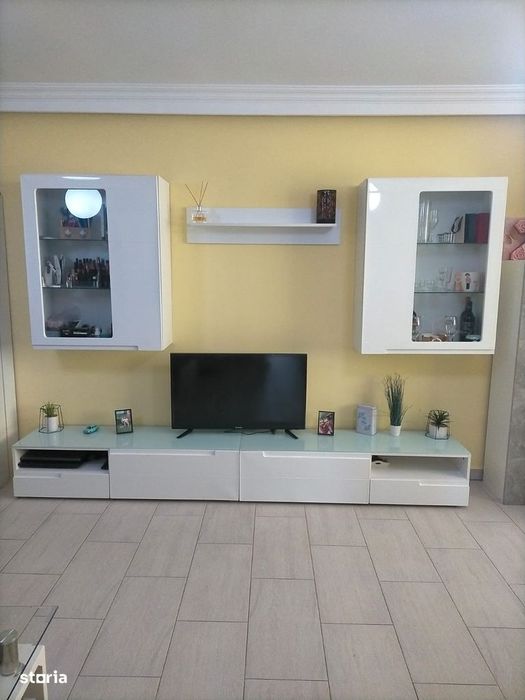 Apartament 3 camere-Dumbravita-Etaj 2-Zona Dechatlon
