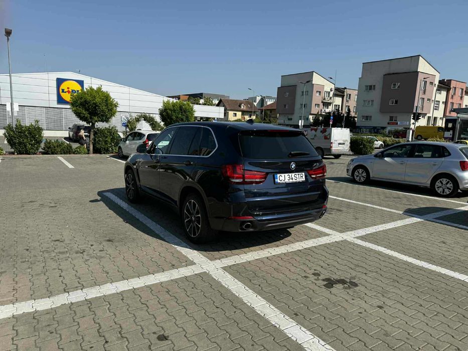 Vând BMW x5 an 2016