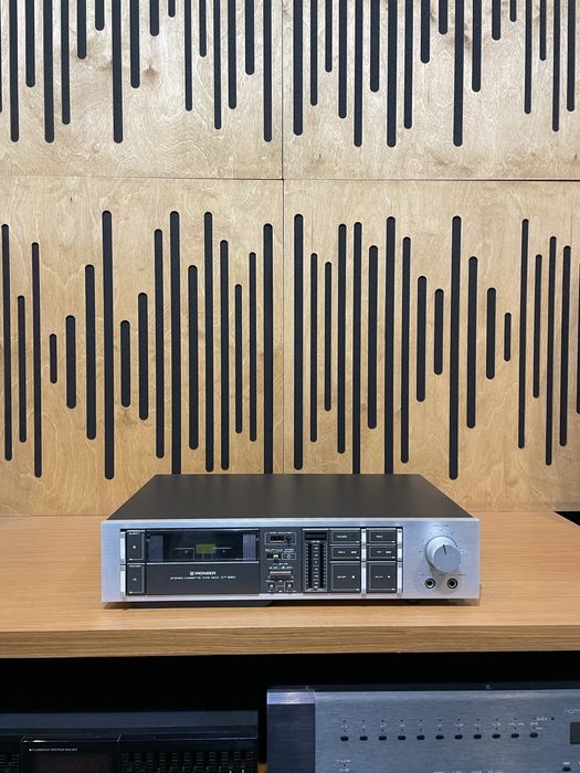 Deck pioneer cr 550 servisat