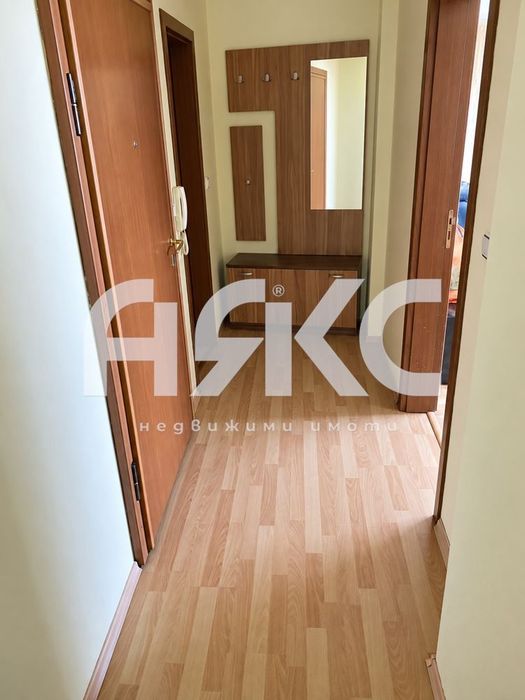 Тристаен апартамент под наем в кв. Люлин 8. МЕТРОСТАНЦИЯ!