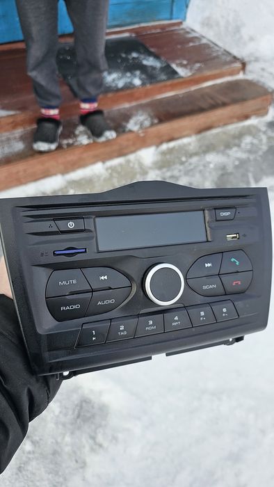 Магнитола штатная