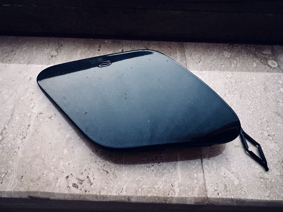 Capac cui tractare BMW G70