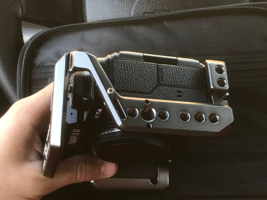 Fujifilm kamera , 2 ta obyetkiv sotiladi