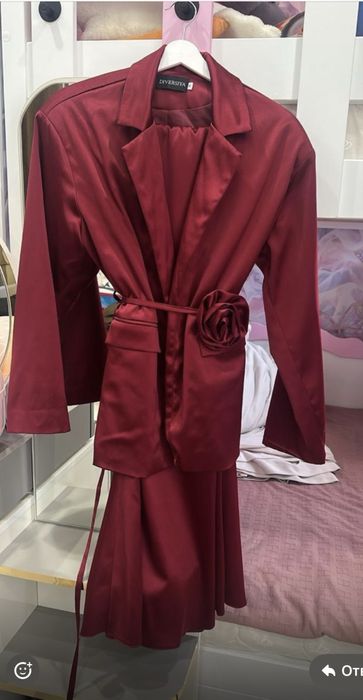 Продам женскую одежду, одевали один раз