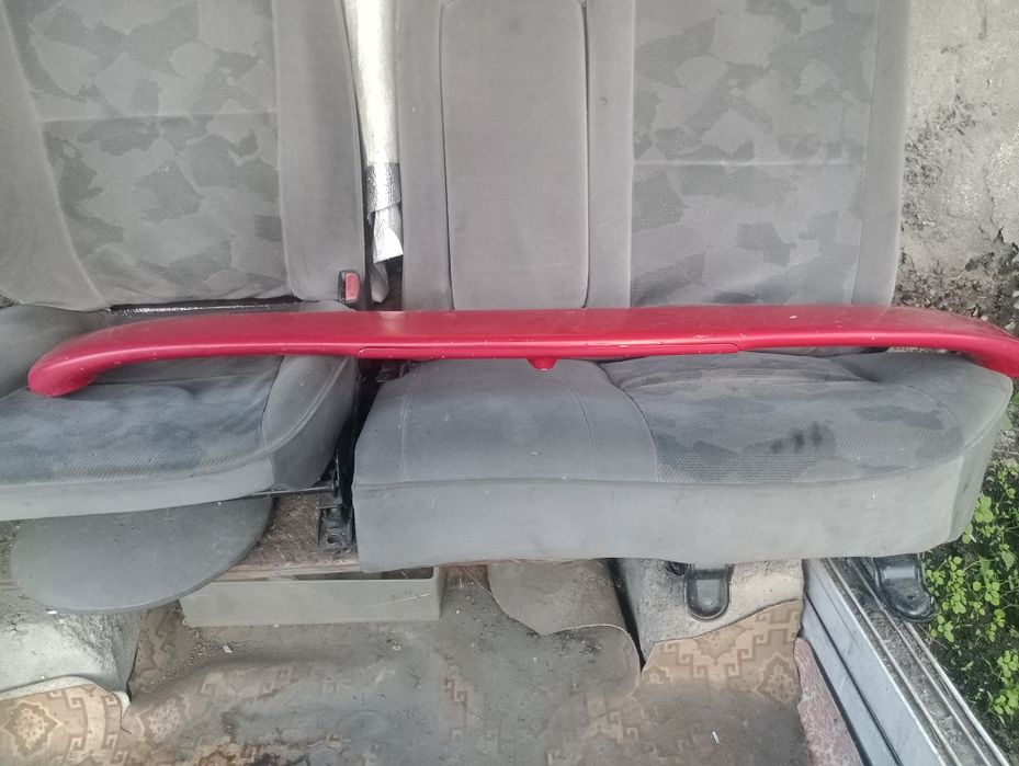 Продам запчасти mitsubishi carisma