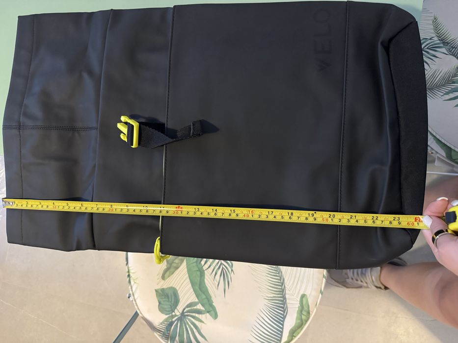 Ghiozdan Negru Rolltop