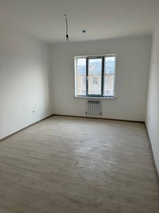 Сергели спутник 16а 3хона нахдга 61минг срочно сотилади