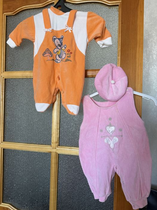 Продам недорого детские вещи