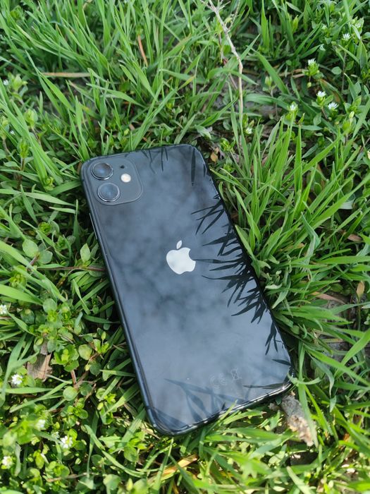 Iphone 11 64gb в идельном состояний!