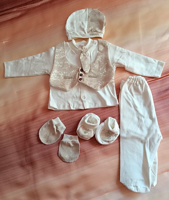 Комплект на новорожденного