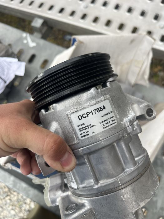 Компресор DENSO DCP17054