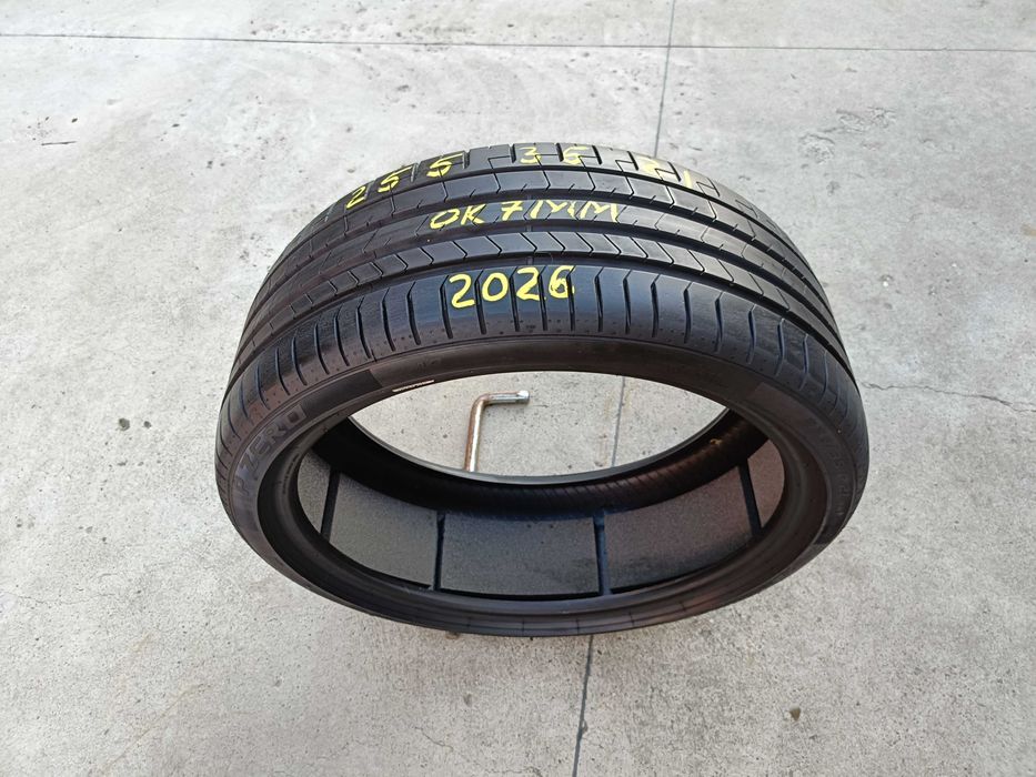 O anvelopa de vara 255 35 21 pirelli p zero pz 4 profil 7 mm dot 2026