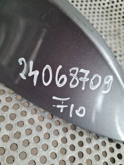 Capac Antena Bmw F10 F11  - Dezmembrari Arad