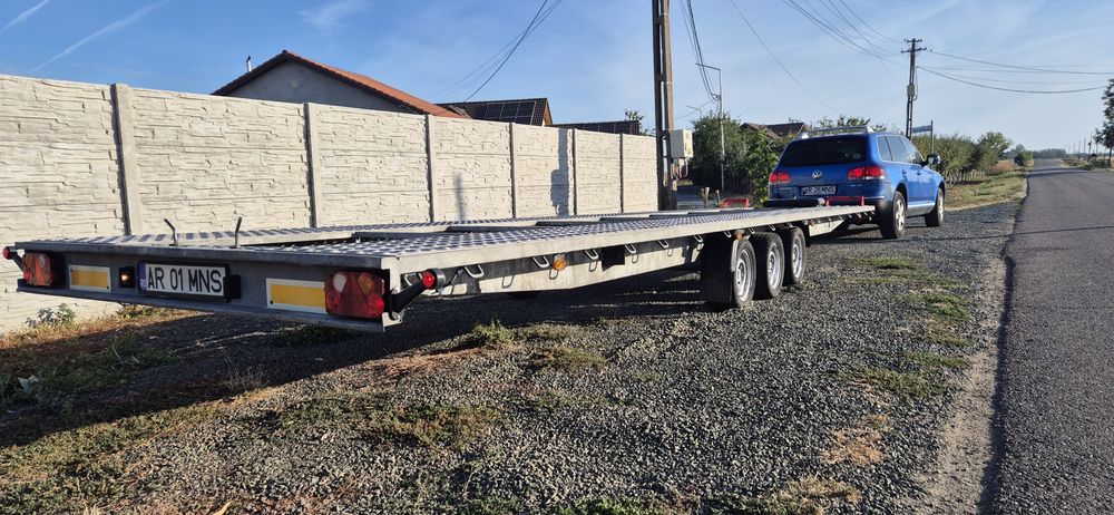Vând trailer auto 8,5 m lungime, 2,2 m lățime, prima înmatriculare 03 2025, fără defecte, folosit doar de mine preț 6000 euro