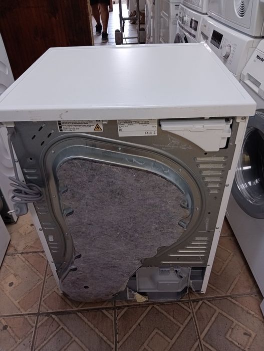 Сушилня с термопомпа Бош Bosch Serie 6 A+++ 8кг 2 години гаранция!