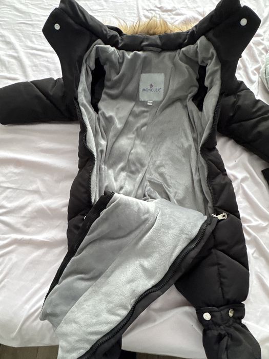 Продается детский зимний комбинезон