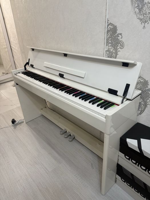 Продам пианино алмата