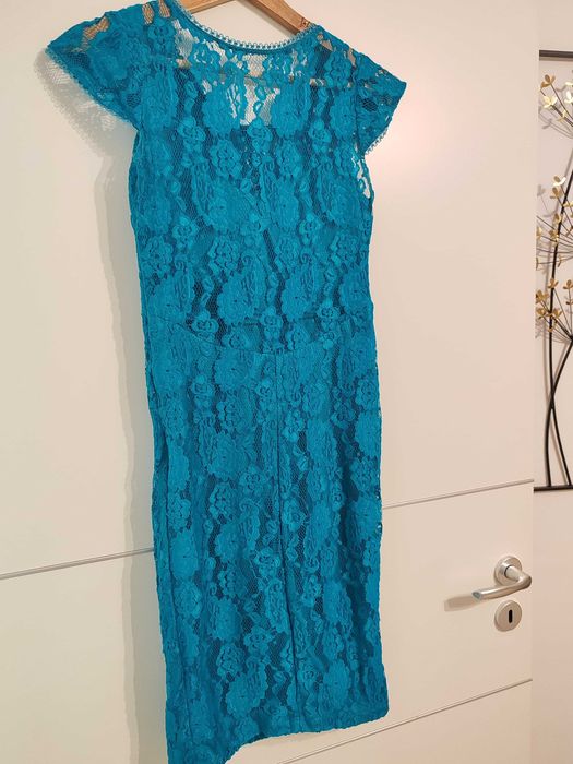 Rochie midi turcoaz cu mâneci scurte
