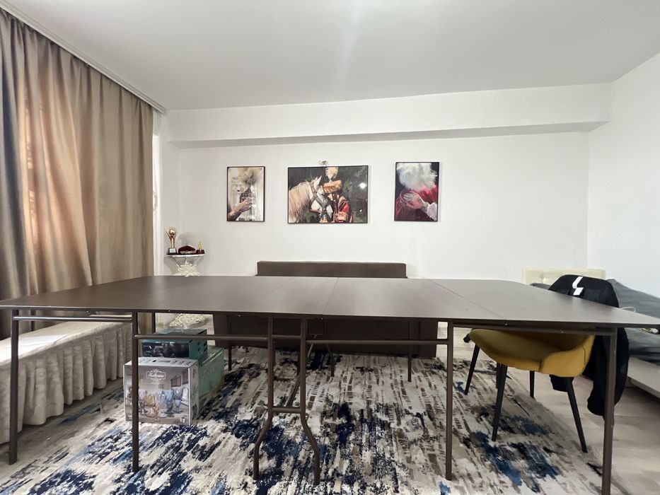 Үлкен үстел сатылады 3м х 1м