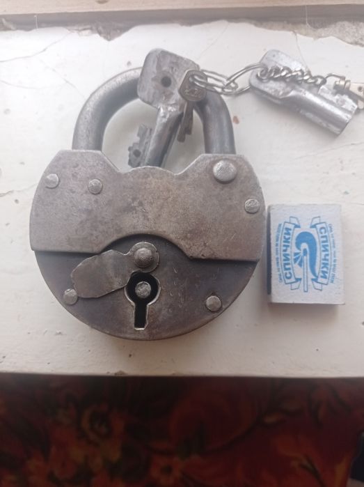 Antikvar qulf juda sifatli