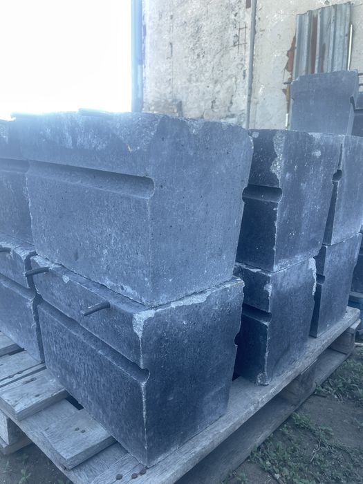 Кирпич огнеупорный