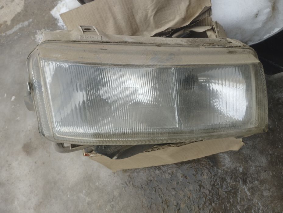 Пассат передный фар правый крыла двое